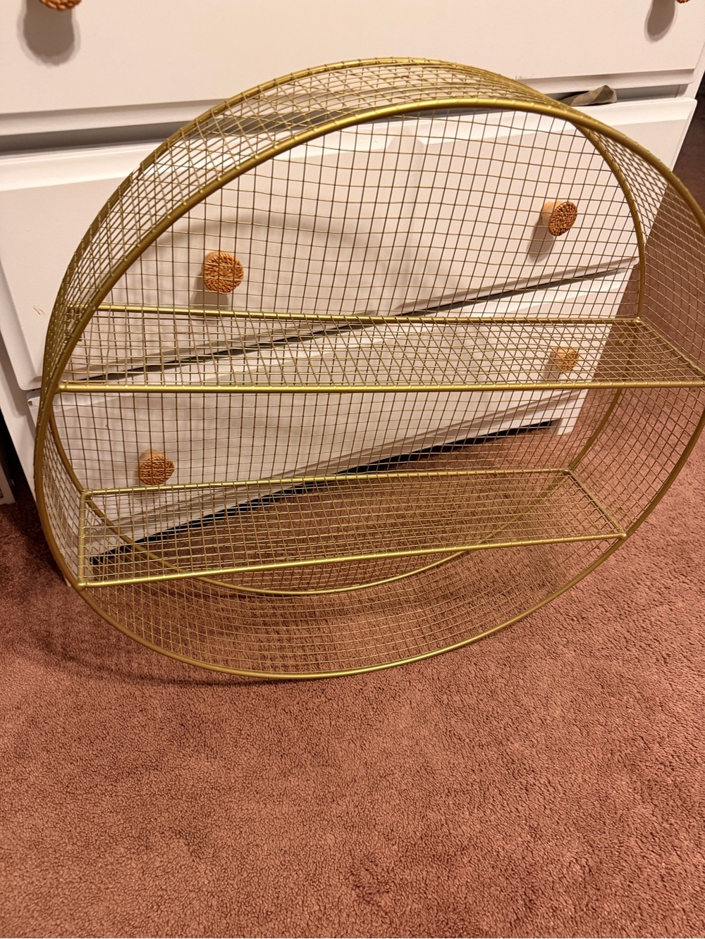 Round Metal Wall Shelf in Gold - Picture 3 of 3